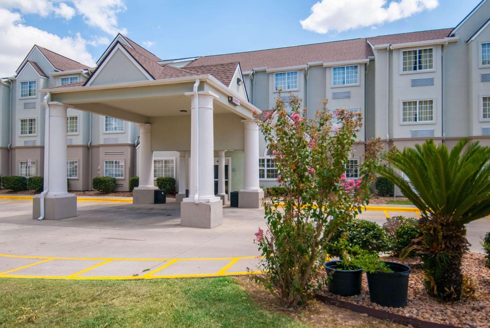 Microtel Inn And Suites Lafayette Eksteriør billede