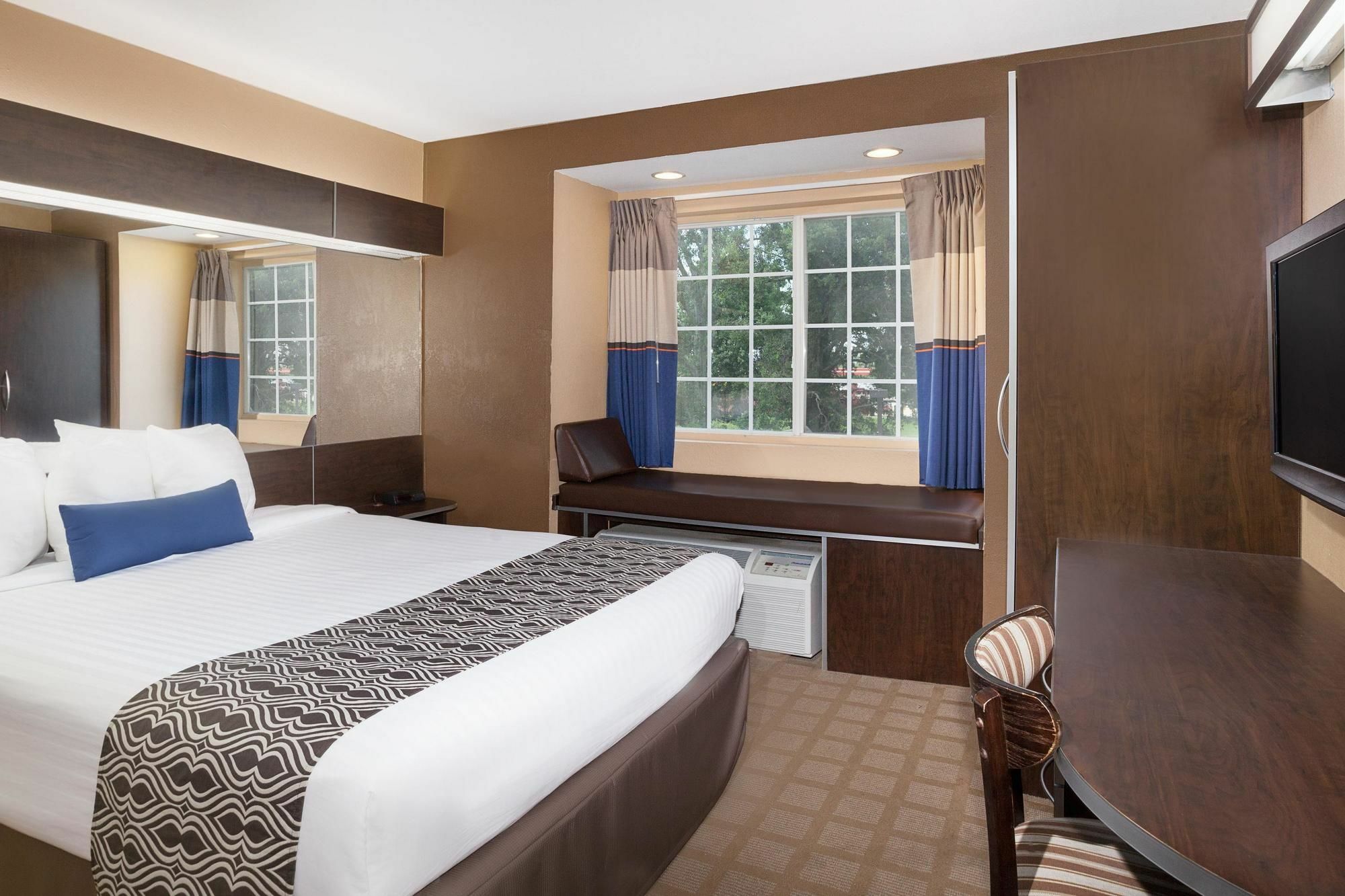 Microtel Inn And Suites Lafayette Eksteriør billede